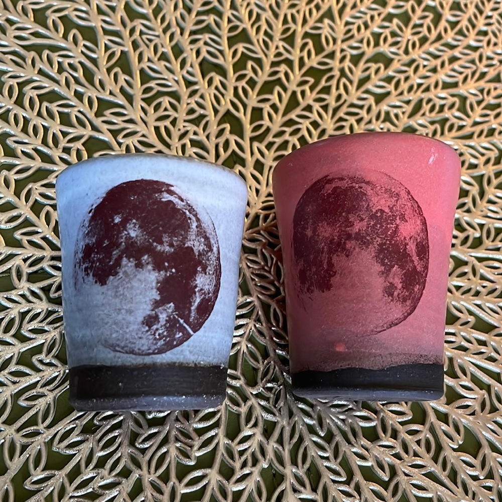 Two Liz Kelly Handmade Ceramic Moon Shot Glasses NWOT